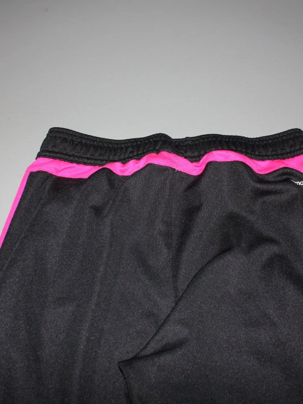 Black Adidas Sweat Pants Size Medium - Picture 5 of 5